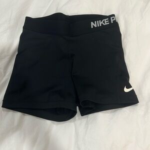 Nike pros size S